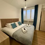 Pigalle Square - Modern Apartment Steps Away From Moulin Rouge